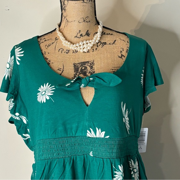 Plus TORRID Super Soft Tie Front Keyhole Babydoll Top 1X - Picture 7 of 7